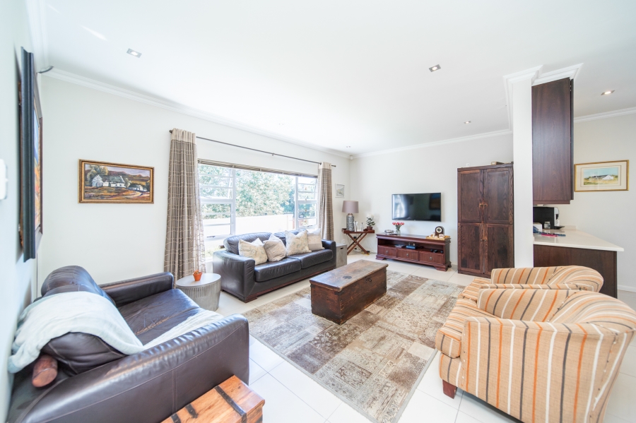 4 Bedroom Property for Sale in Beacon Bay Eastern Cape